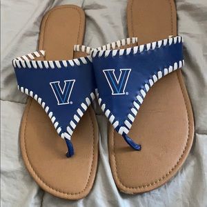 Villanova flip flops